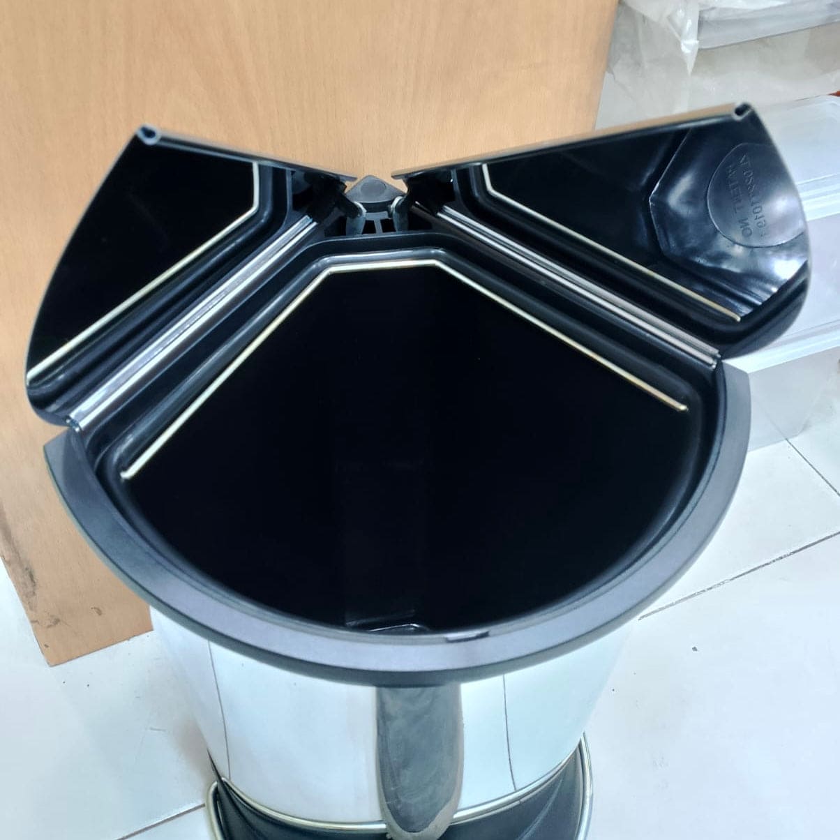 Triangle Trash Can, Butterfly Pedal Waste Bin, 12L Household Trash Solution, Stainless Steel Recycling Bins, Kitchen Bathroom Trash Collector Triangle Trash Can, Butterfly Pedal Waste Bin, 12L Household Trash Solution, Stainless Steel Recycling Bins, Kitchen Bathroom Trash Collector